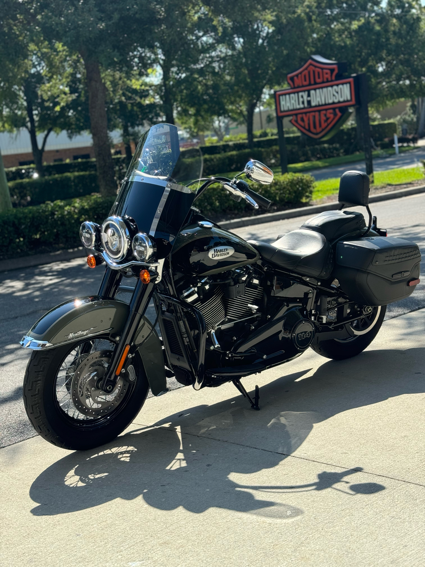 2021 Harley-Davidson Heritage Classic 114 in Sanford, Florida - Photo 6