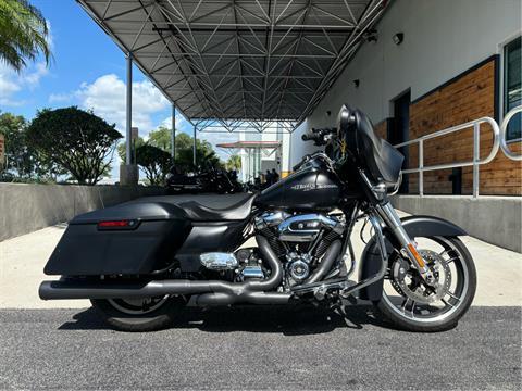 2017 Harley-Davidson Street Glide® Special in Sanford, Florida - Photo 1