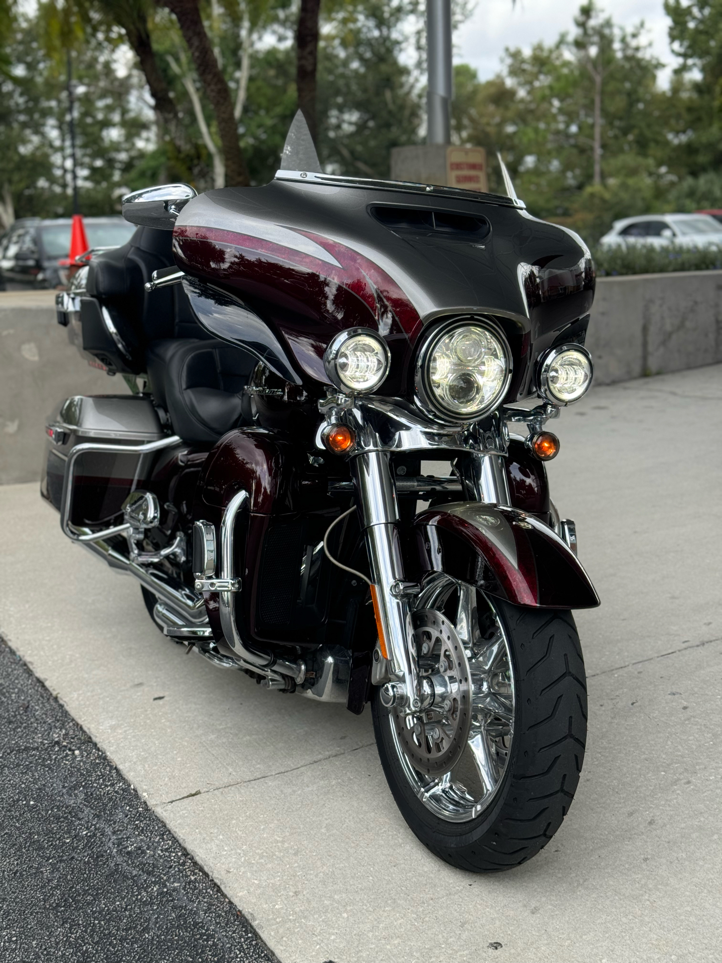 2015 Harley-Davidson CVO™ Limited in Sanford, Florida - Photo 2