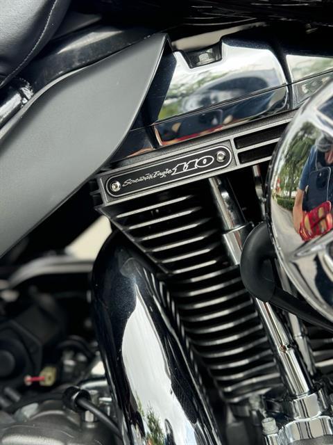 2015 Harley-Davidson CVO™ Limited in Sanford, Florida - Photo 7