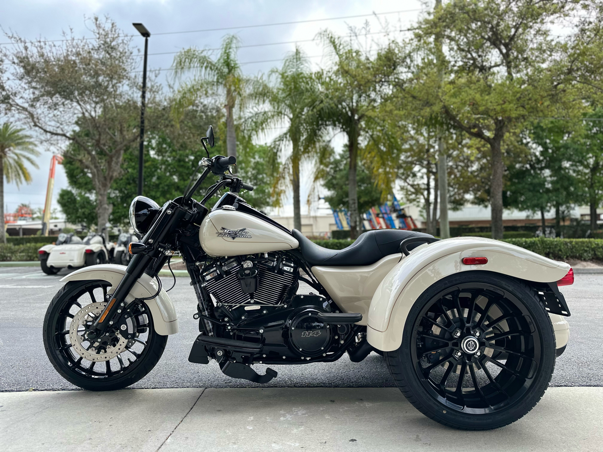 2023 Harley-Davidson Freewheeler® in Sanford, Florida - Photo 4