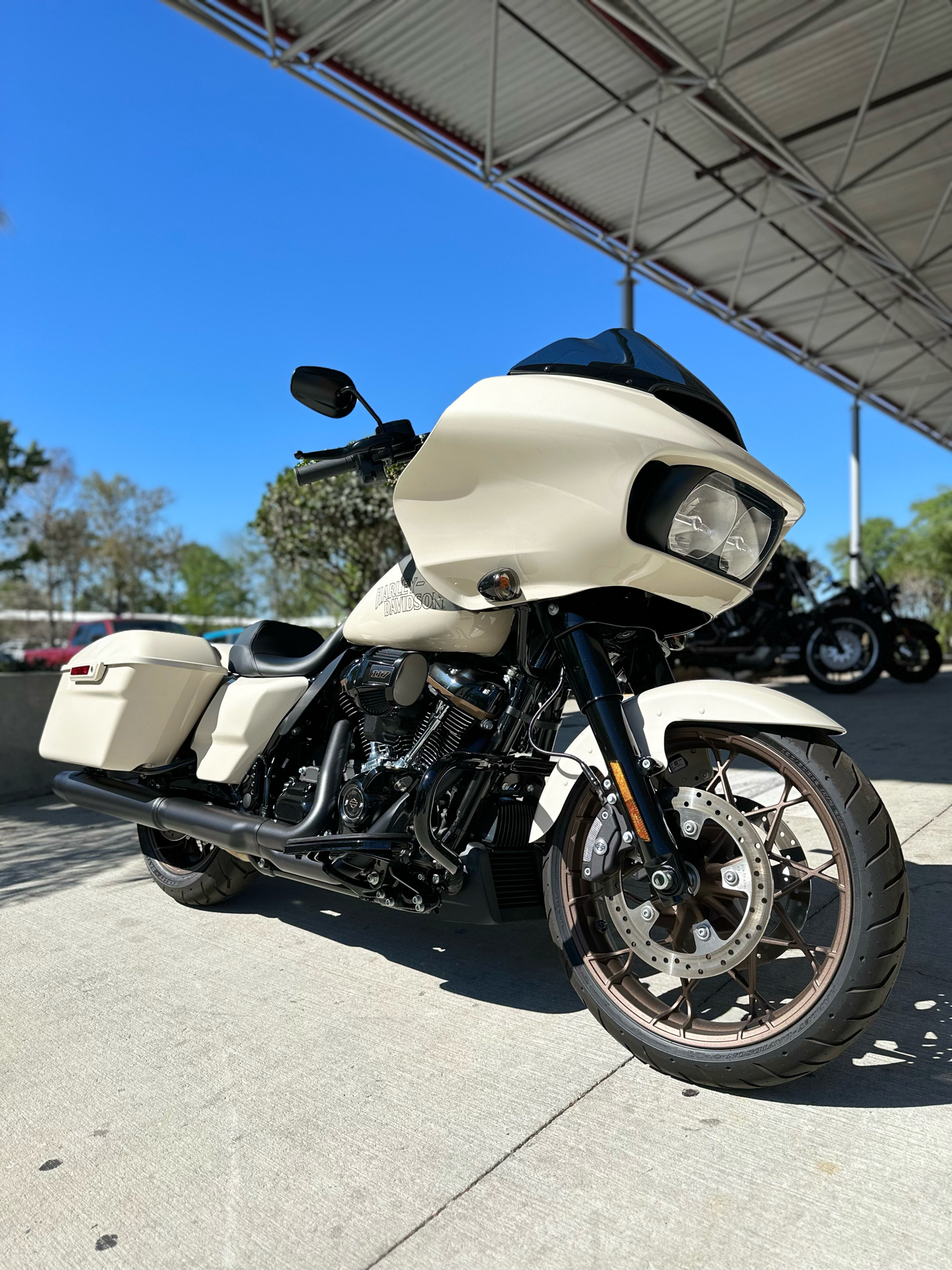 2023 Harley-Davidson Road Glide® ST in Sanford, Florida - Photo 2