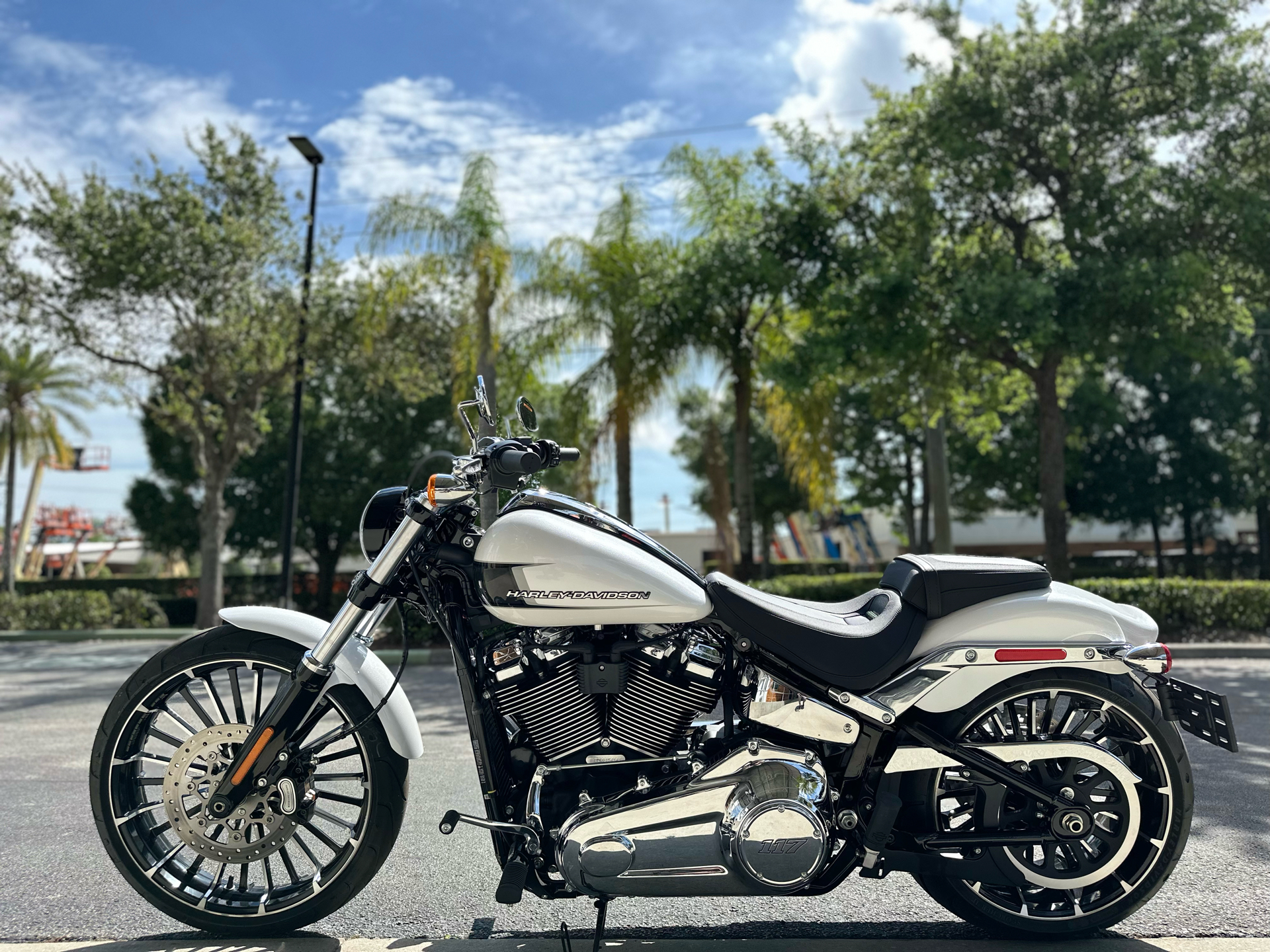 2024 Harley-Davidson Breakout® in Sanford, Florida - Photo 4