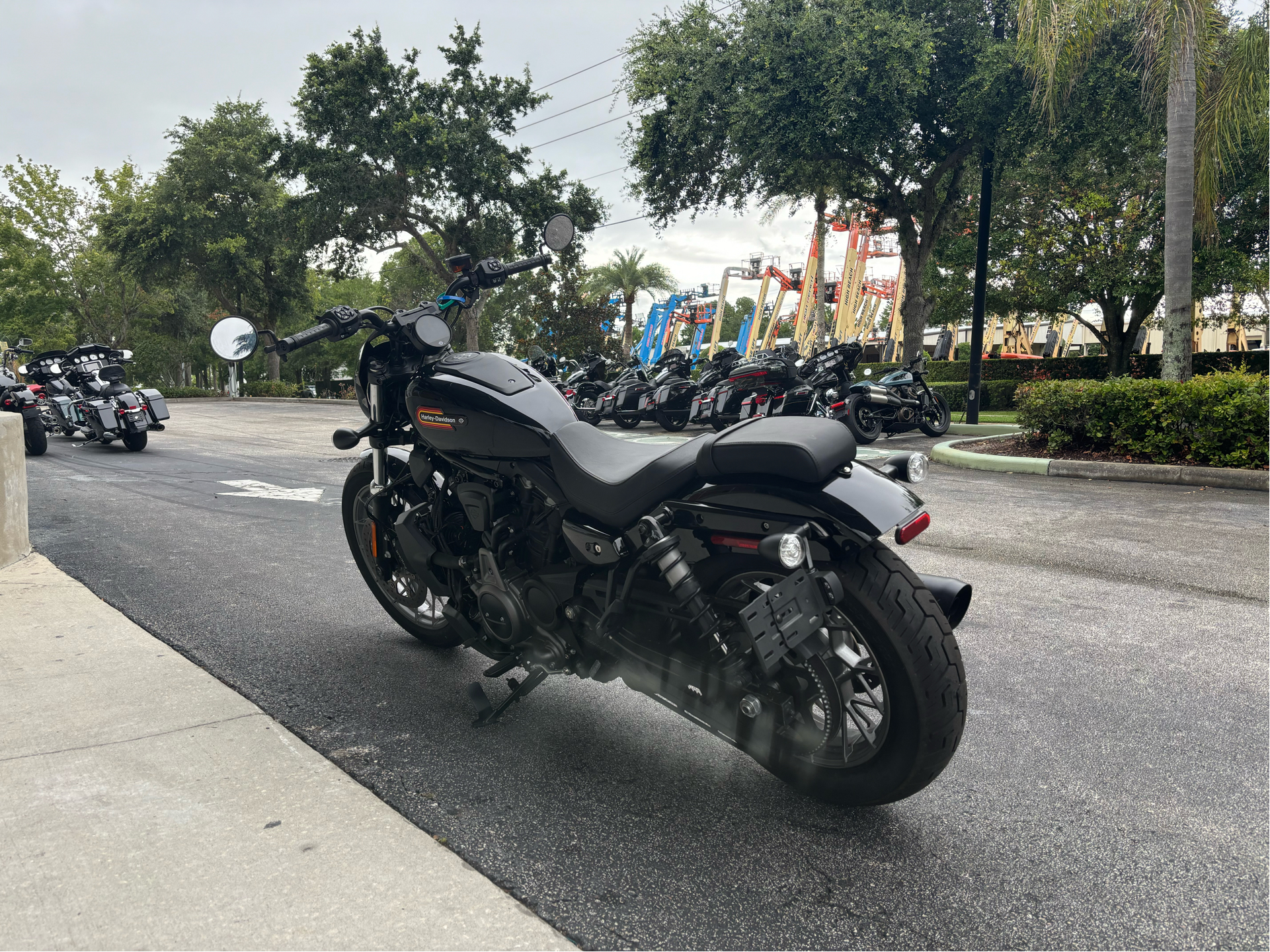 2023 Harley-Davidson Nightster® Special in Sanford, Florida - Photo 5