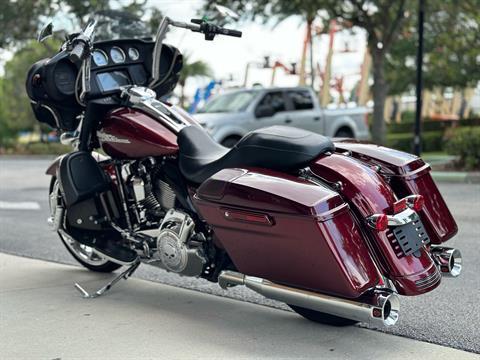 2015 Harley-Davidson Street Glide® in Sanford, Florida - Photo 8