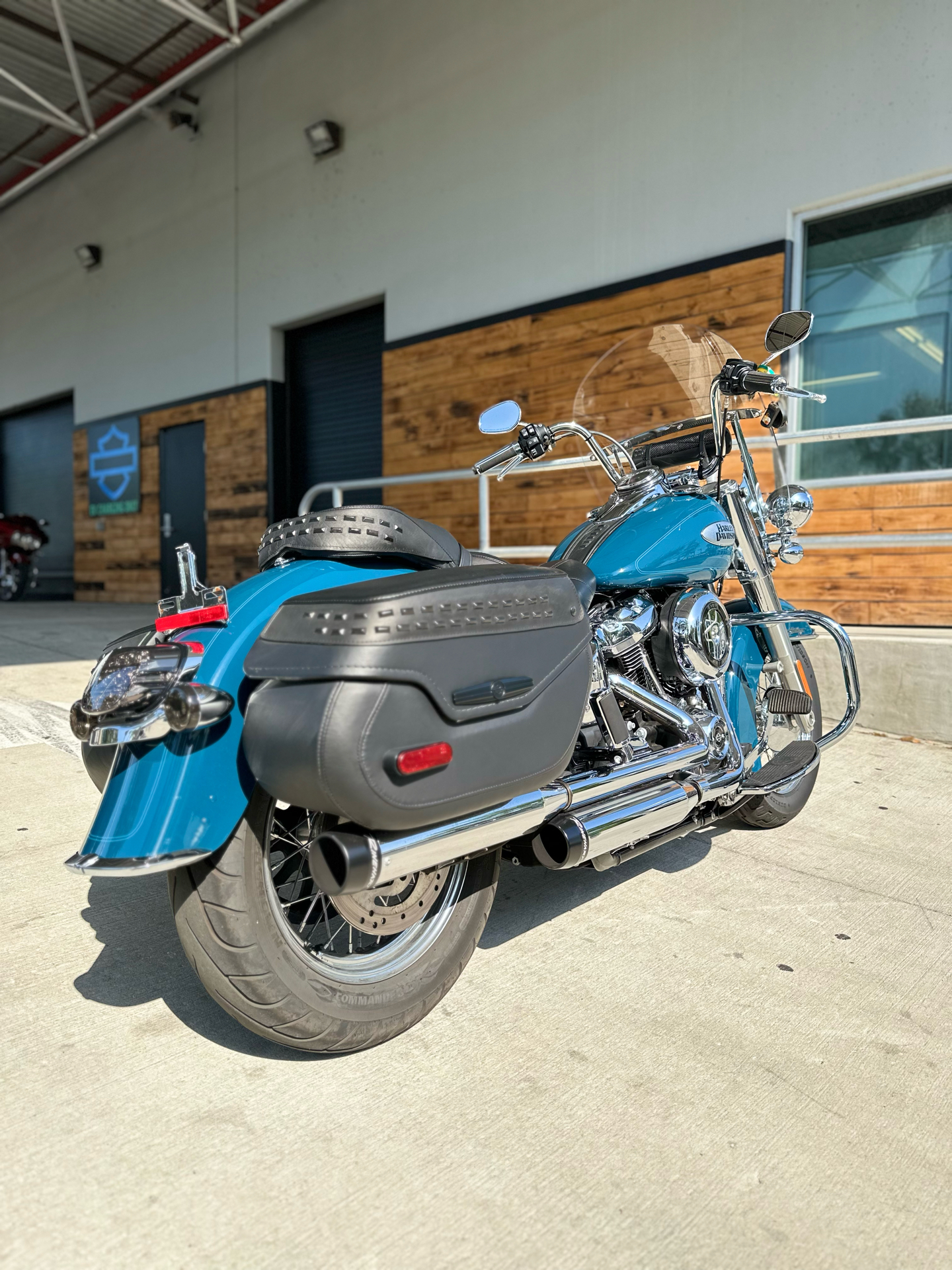 2021 Harley-Davidson Heritage Classic in Sanford, Florida - Photo 3