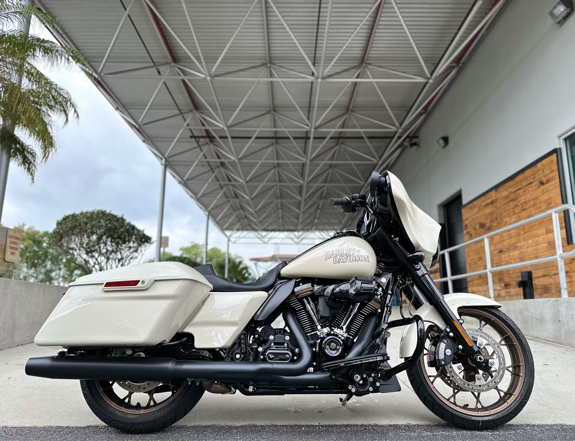 2023 Harley-Davidson Street Glide® ST in Sanford, Florida - Photo 1