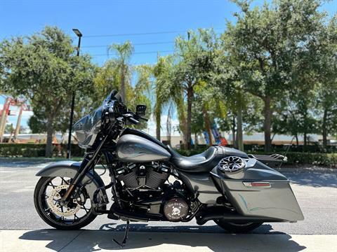 2021 Harley-Davidson Street Glide® Special in Sanford, Florida - Photo 6