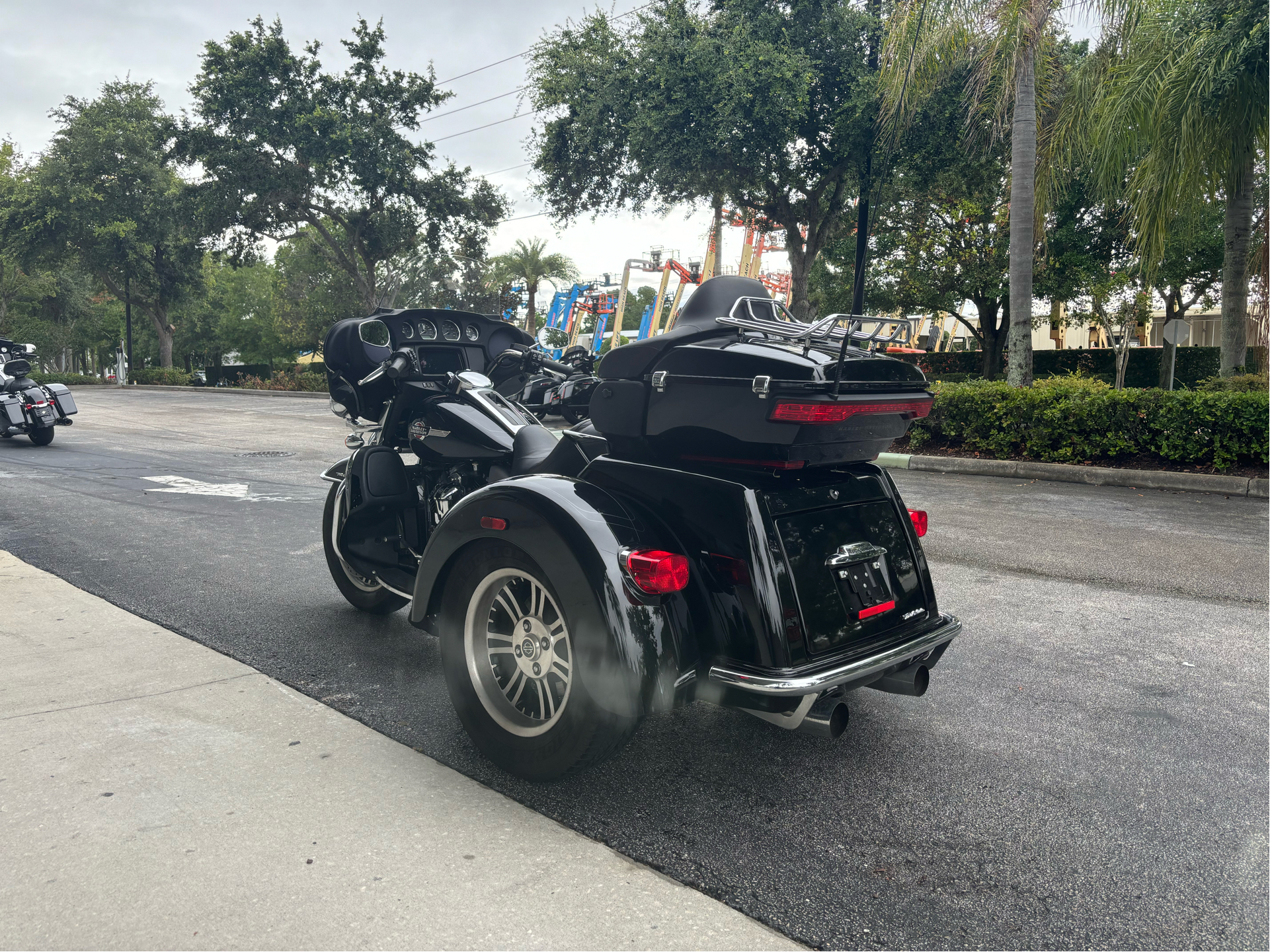 2022 Harley-Davidson Tri Glide® Ultra in Sanford, Florida - Photo 5