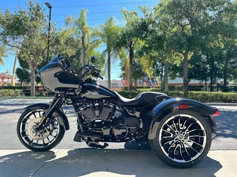 2024 Harley-Davidson Road Glide® 3 in Sanford, Florida - Photo 4