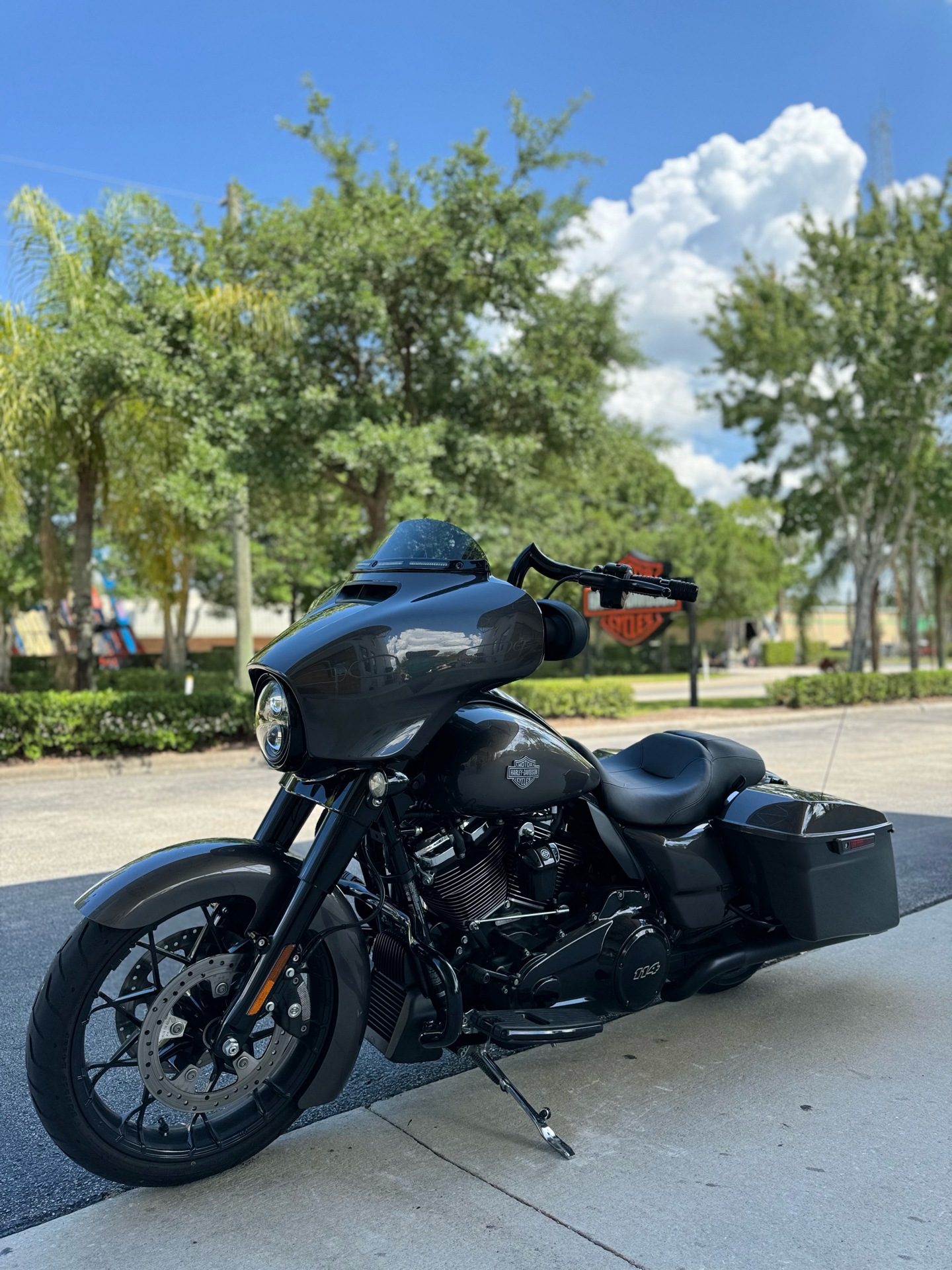 2023 Harley-Davidson Street Glide® Special in Sanford, Florida - Photo 5