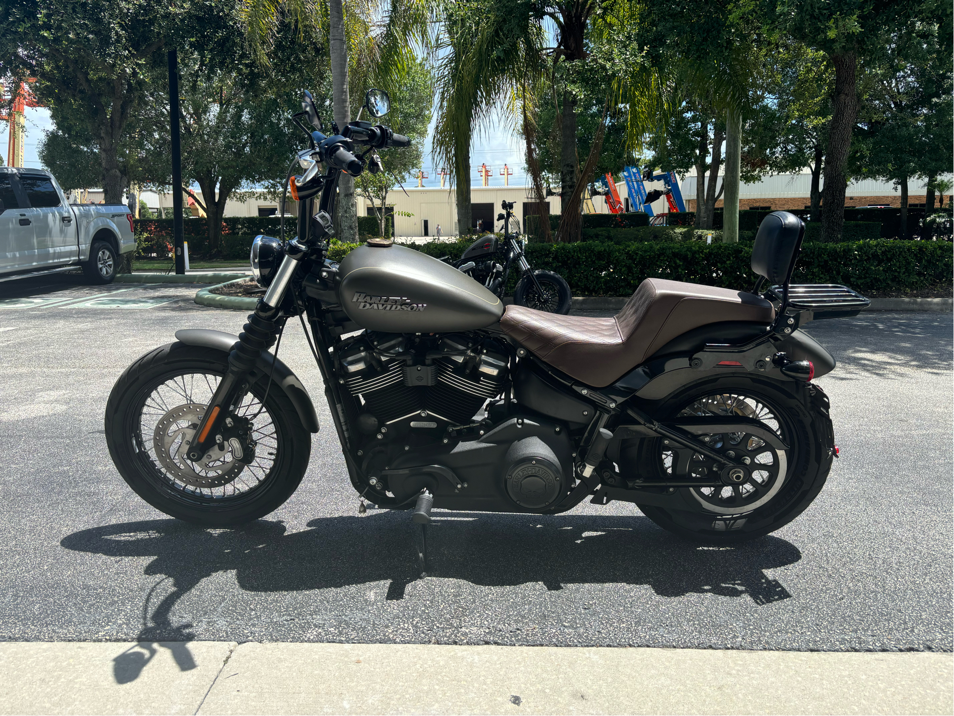 2019 Harley-Davidson Street Bob® in Sanford, Florida - Photo 4