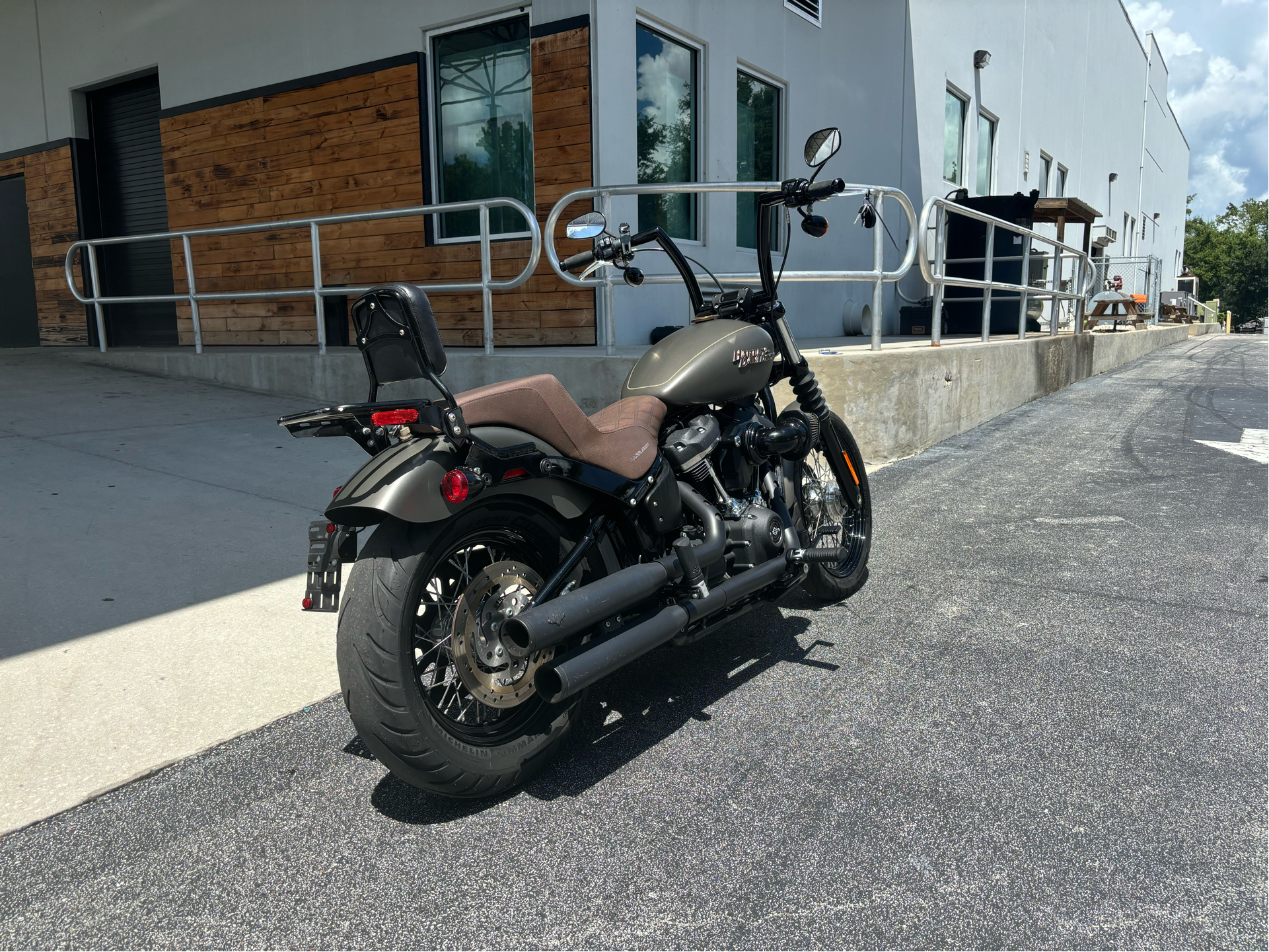 2019 Harley-Davidson Street Bob® in Sanford, Florida - Photo 6