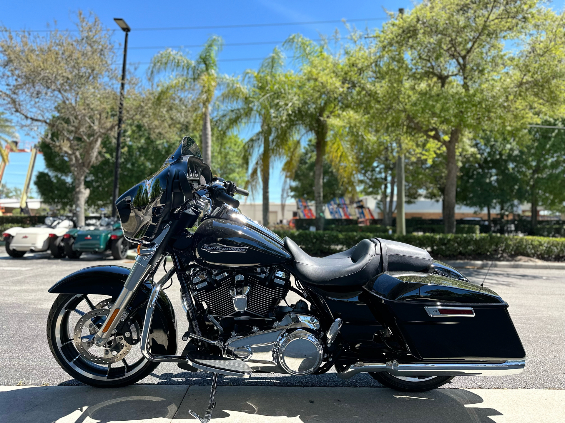 2023 Harley-Davidson Street Glide® in Sanford, Florida - Photo 4