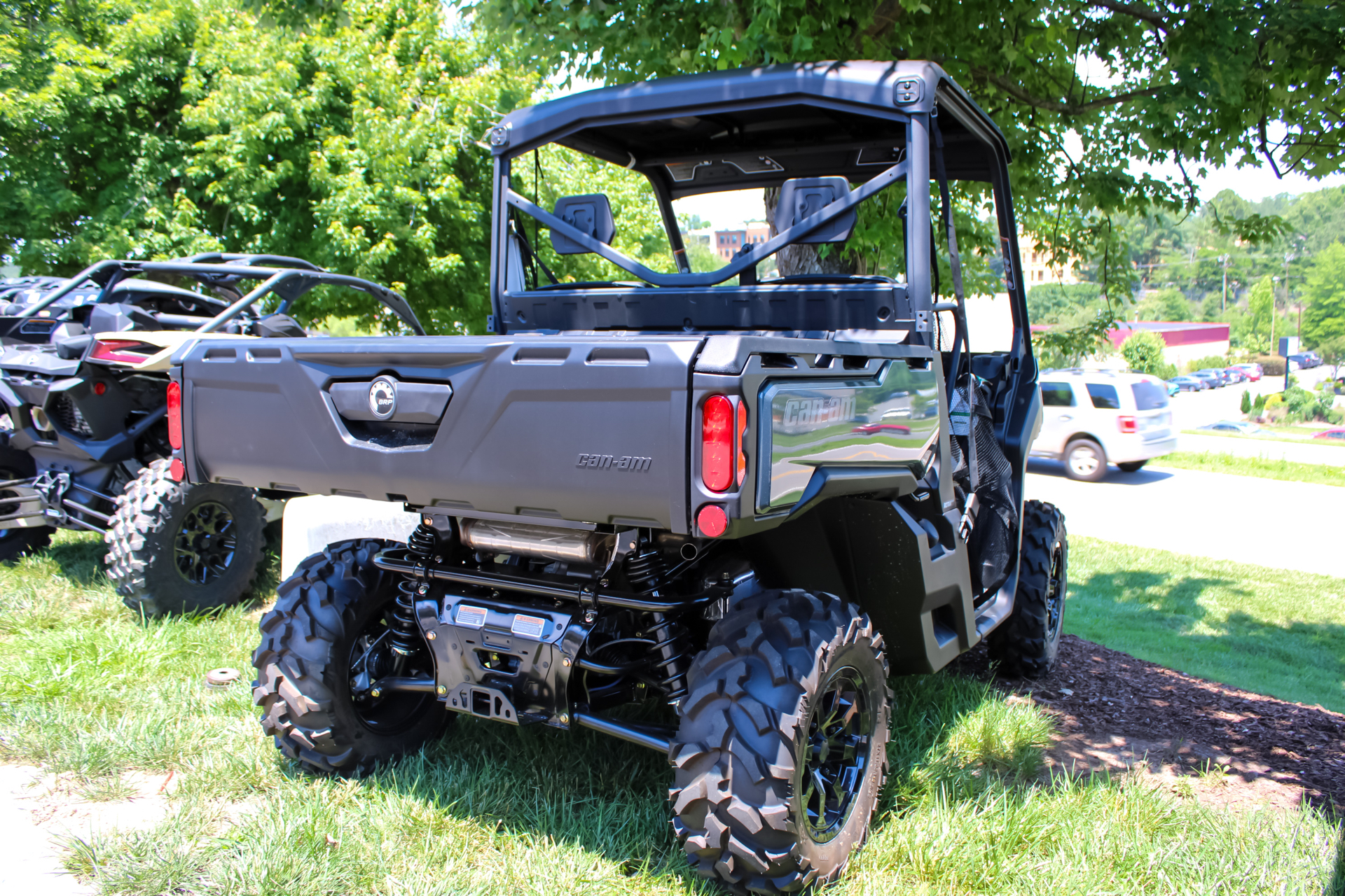 2024 Can-Am Defender XT HD10 in Durham, North Carolina - Photo 3