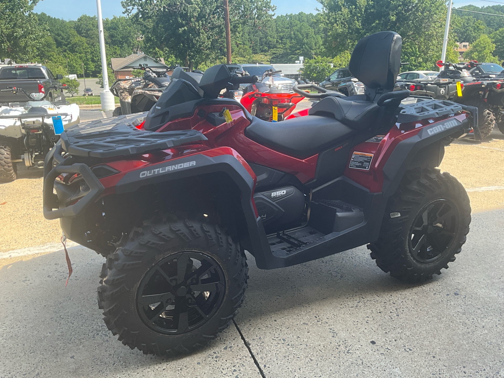 2024 Can-Am Outlander MAX XT 850 in Durham, North Carolina - Photo 4