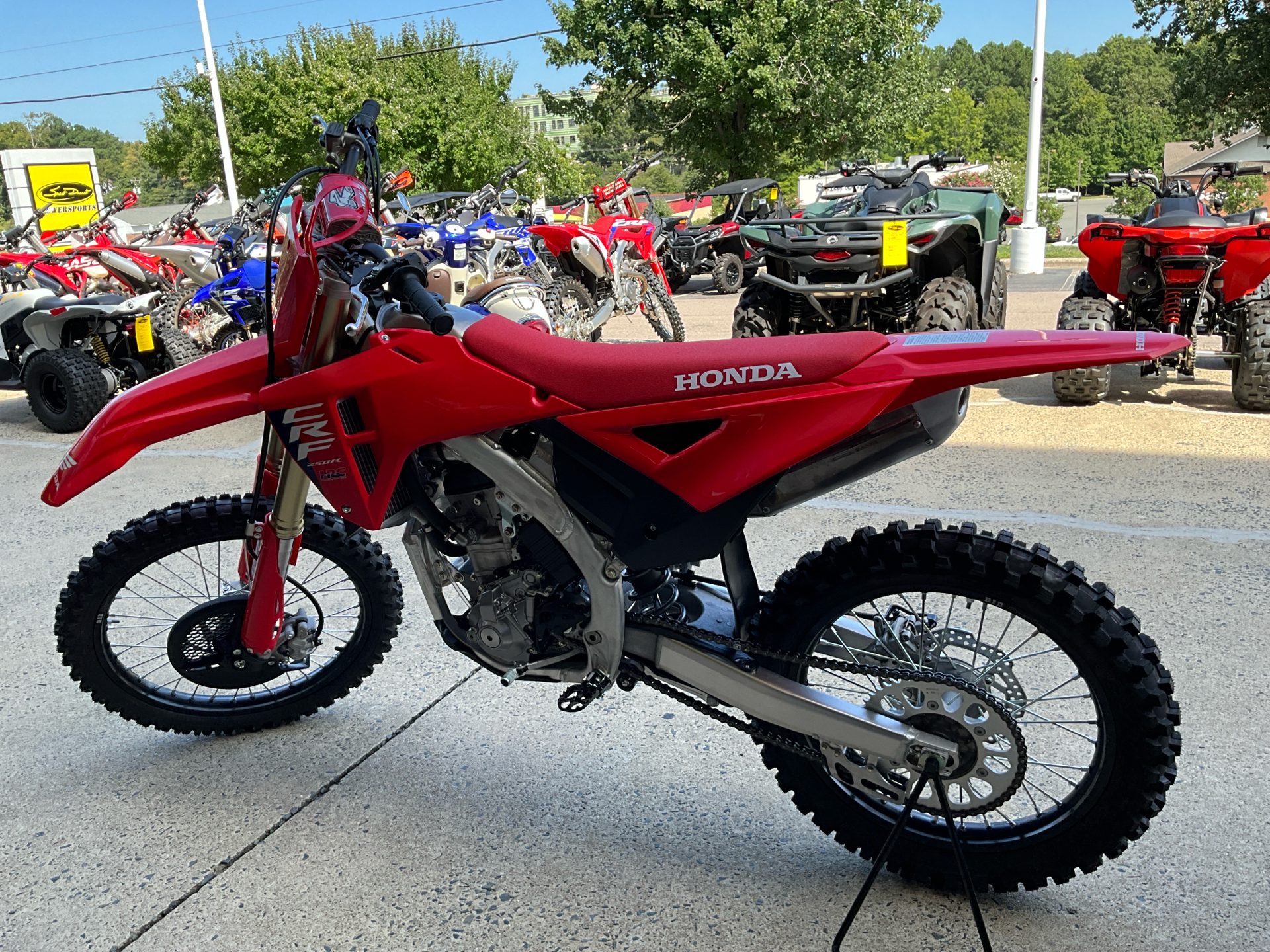 2025 Honda CRF250R in Durham, North Carolina - Photo 5