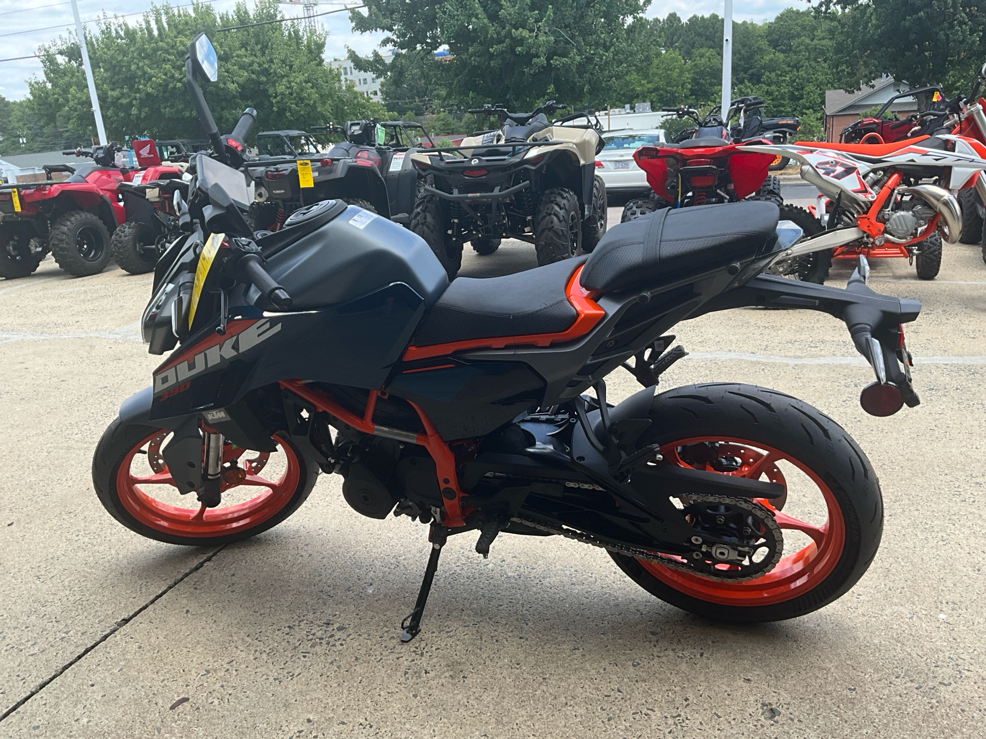 2024 KTM 390 Duke in Durham, North Carolina - Photo 5