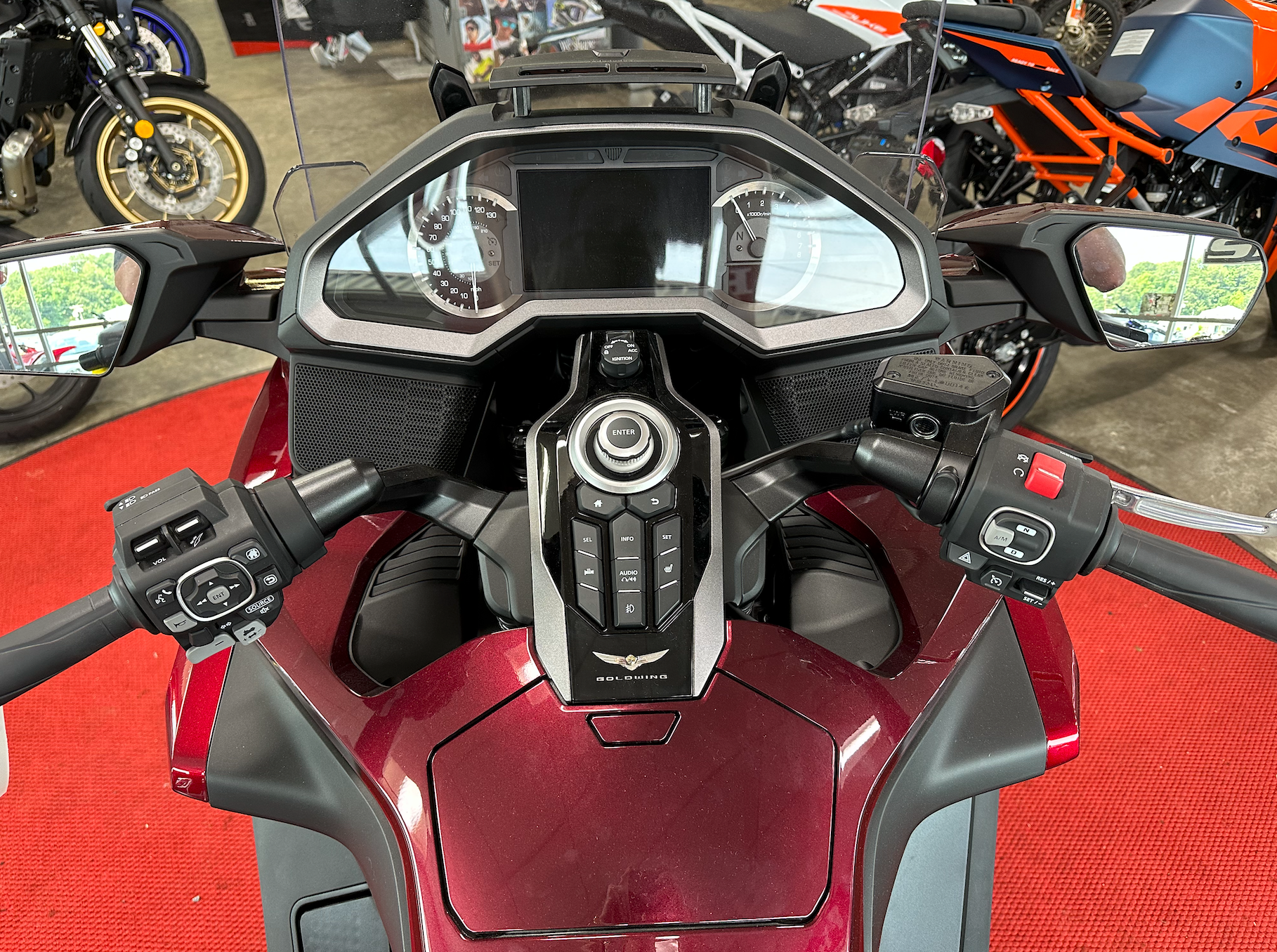 2023 Honda Gold Wing Tour Automatic DCT in Durham, North Carolina - Photo 5