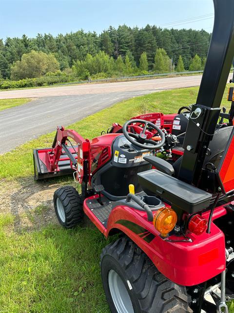 2023 Mahindra emax20s in Malone, New York - Photo 2