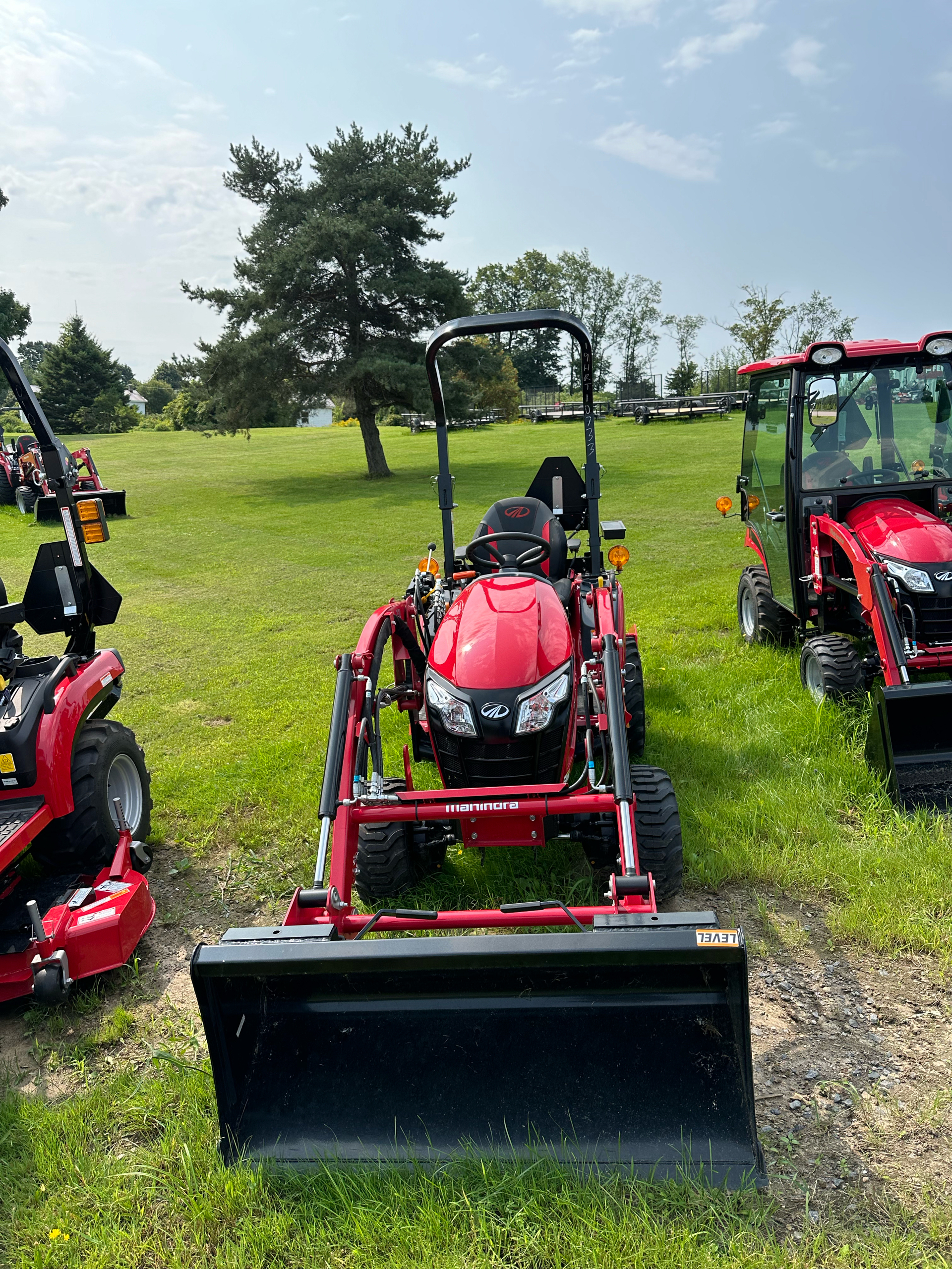 2023 Mahindra emax20s in Malone, New York - Photo 4