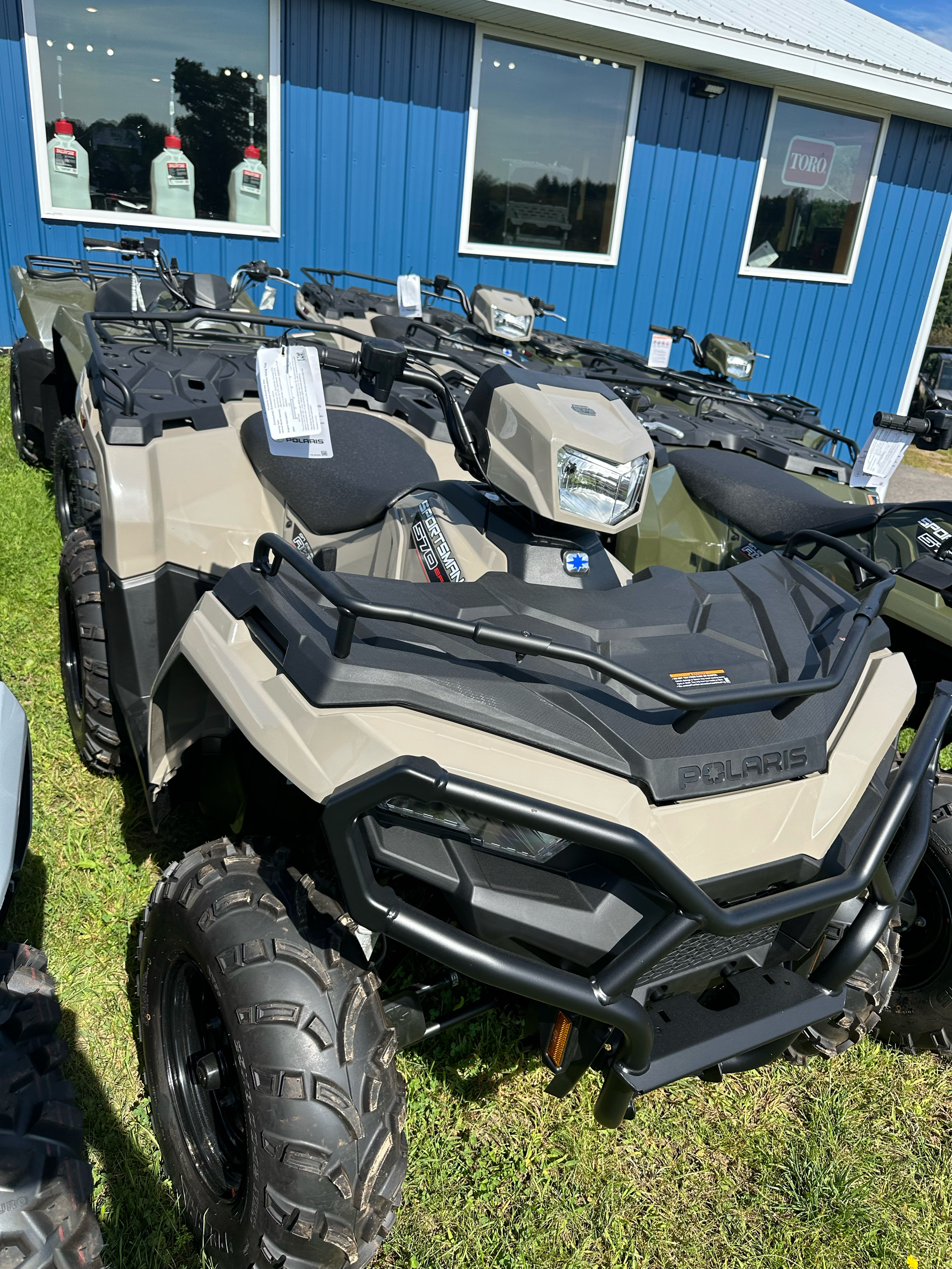 2024 Polaris Sportsman 570 in Malone, New York - Photo 1