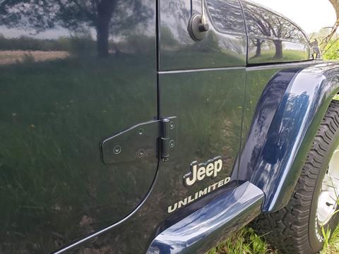 2006 Jeep Wrangler Unlimited 2dr SUV 4WD in Big Bend, Wisconsin - Photo 27