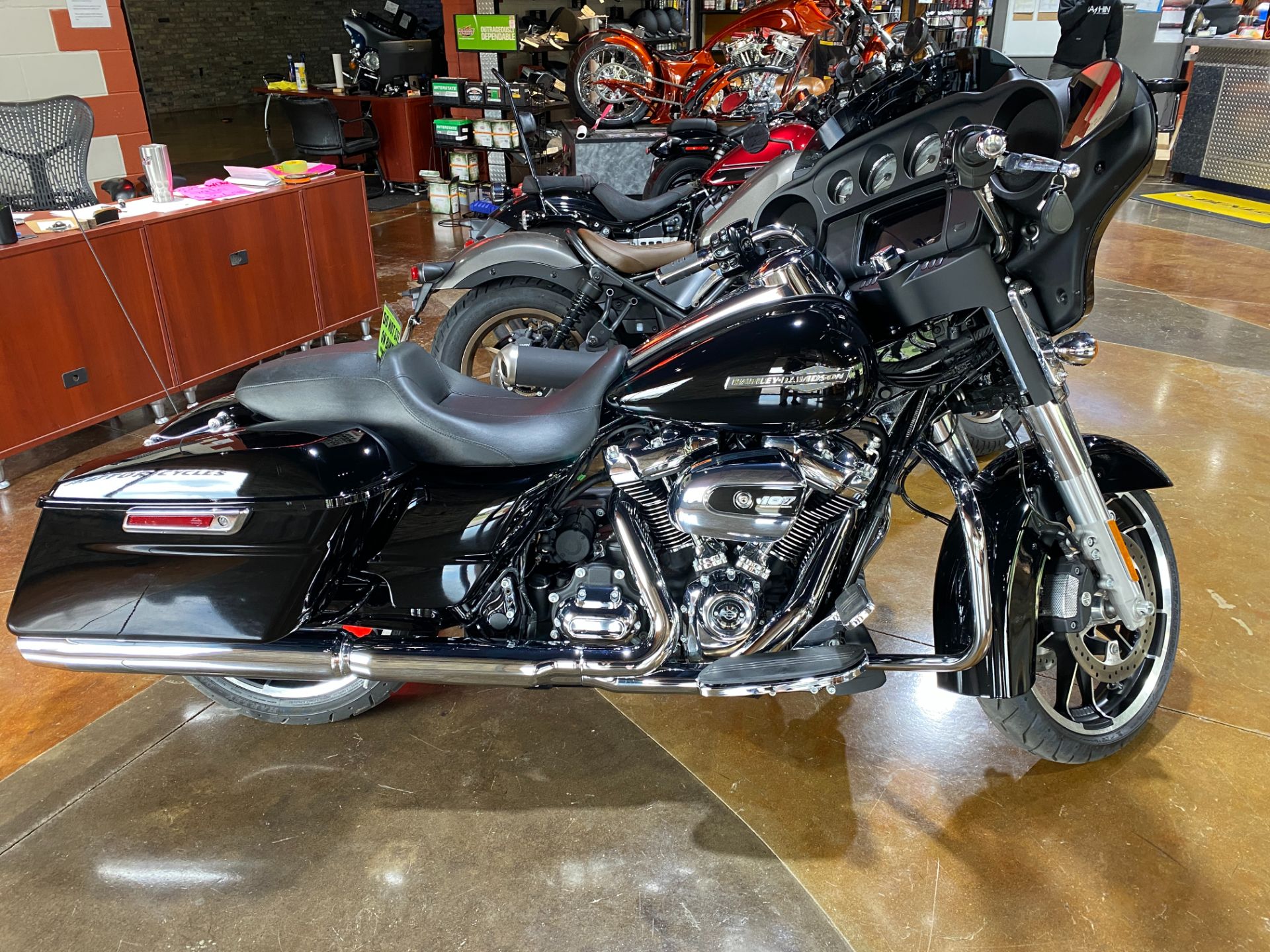 2022 Harley-Davidson Street Glide® in Big Bend, Wisconsin - Photo 1