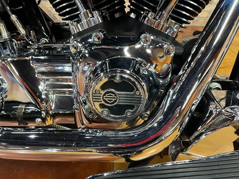 2005 Harley-Davidson FLSTN/FLSTNI Softail® Deluxe in Big Bend, Wisconsin - Photo 9