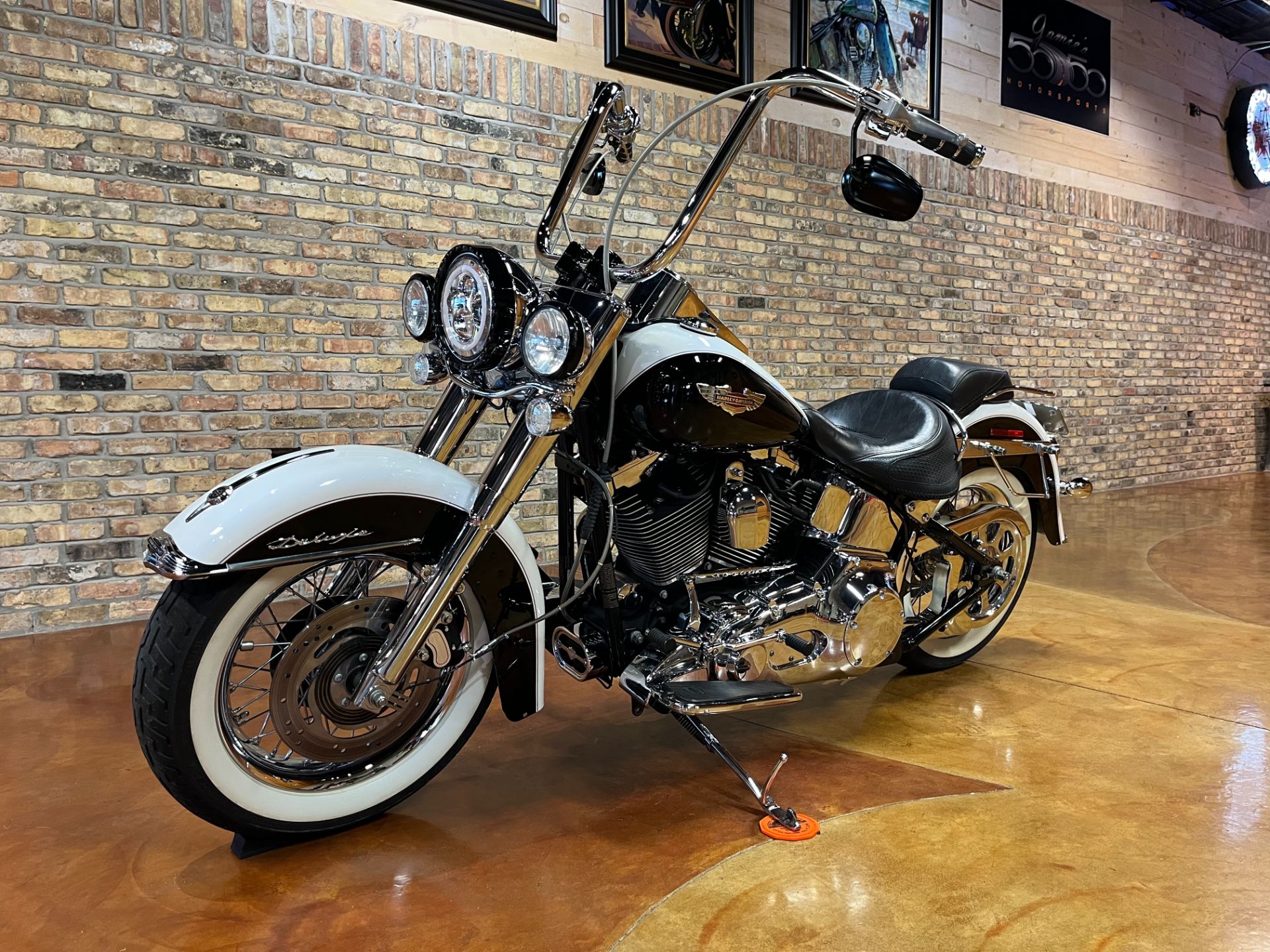2005 Harley-Davidson FLSTN/FLSTNI Softail® Deluxe in Big Bend, Wisconsin - Photo 29