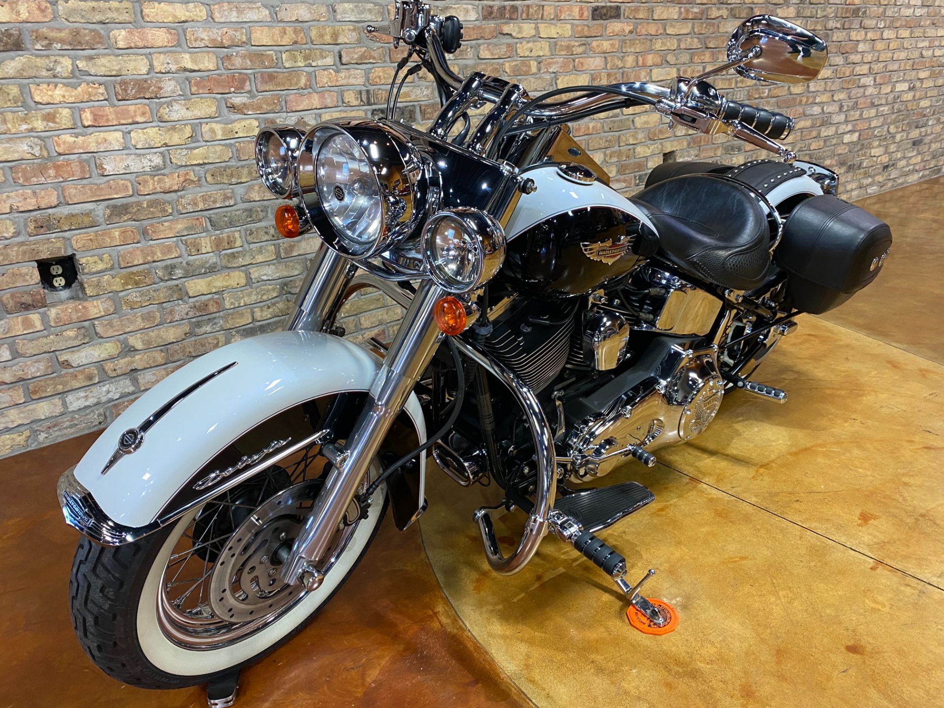 2005 Harley-Davidson FLSTN/FLSTNI Softail® Deluxe in Big Bend, Wisconsin - Photo 26