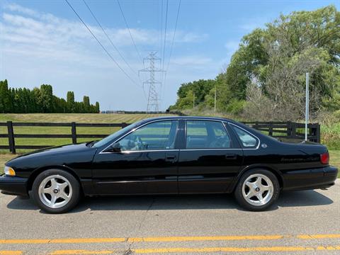 1996 Chevrolet Impala SS in Big Bend, Wisconsin - Photo 2
