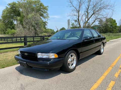 1996 Chevrolet Impala SS in Big Bend, Wisconsin - Photo 6