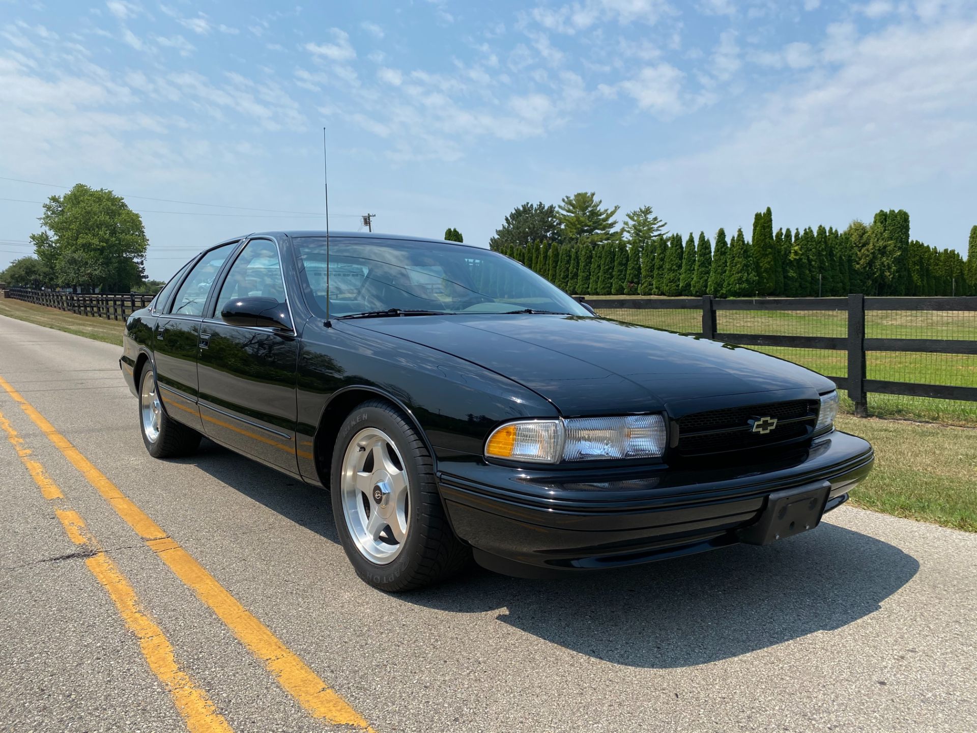 1996 Chevrolet Impala SS in Big Bend, Wisconsin - Photo 22
