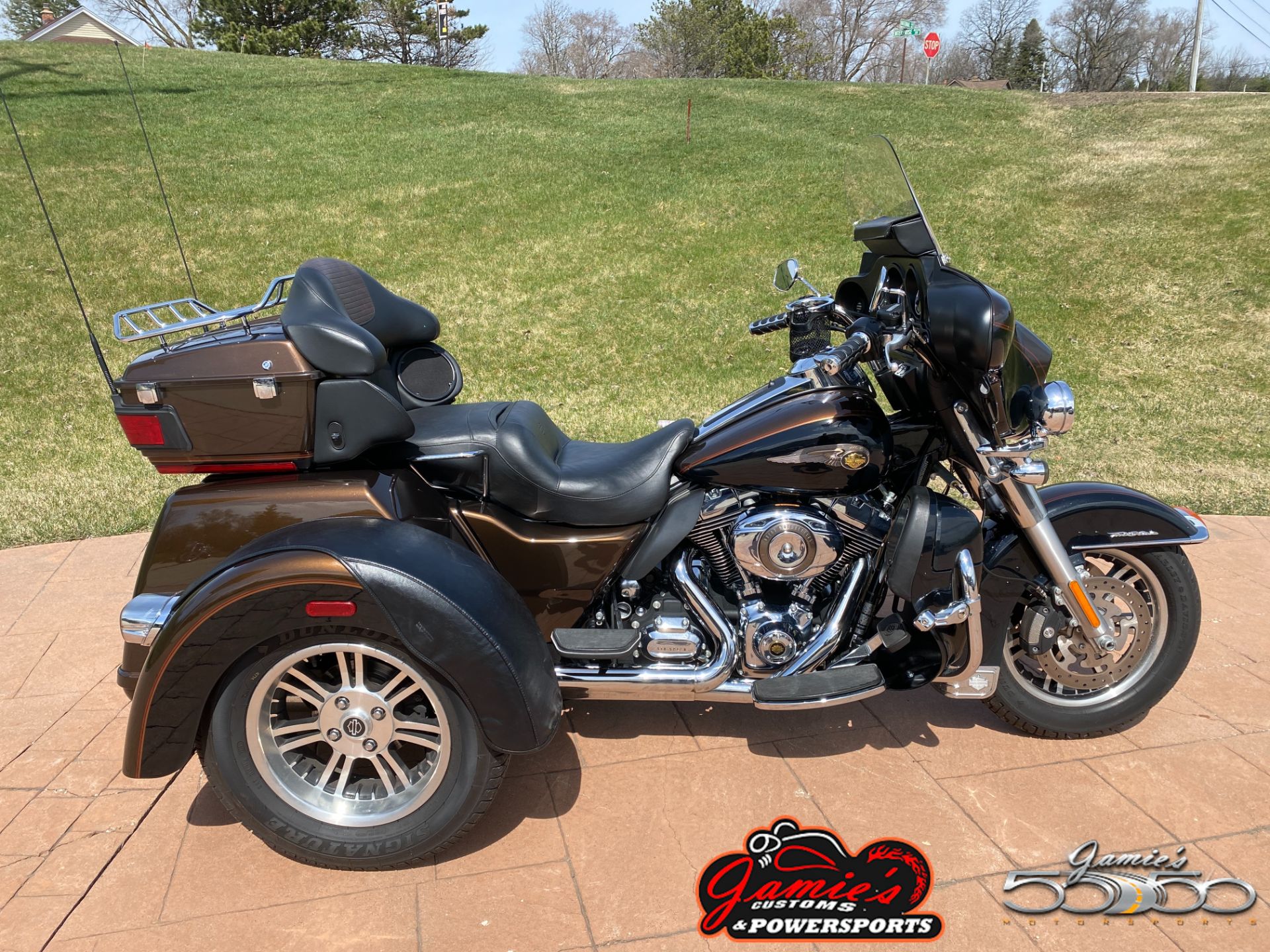 2013 Harley-Davidson Tri Glide® Ultra Classic® 110th Anniversary Edition in Big Bend, Wisconsin - Photo 1