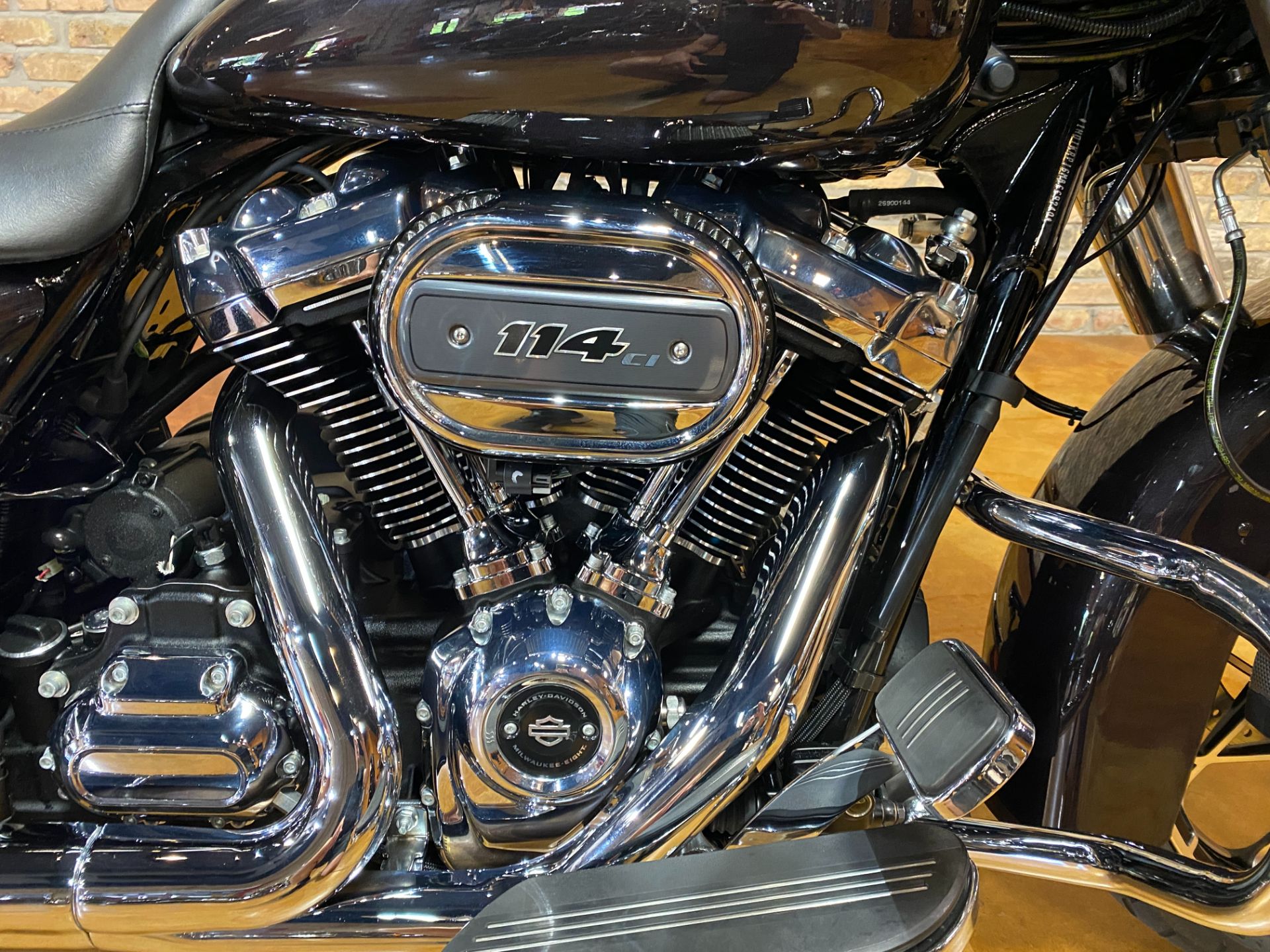 2021 Harley-Davidson Street Glide® Special in Big Bend, Wisconsin - Photo 8