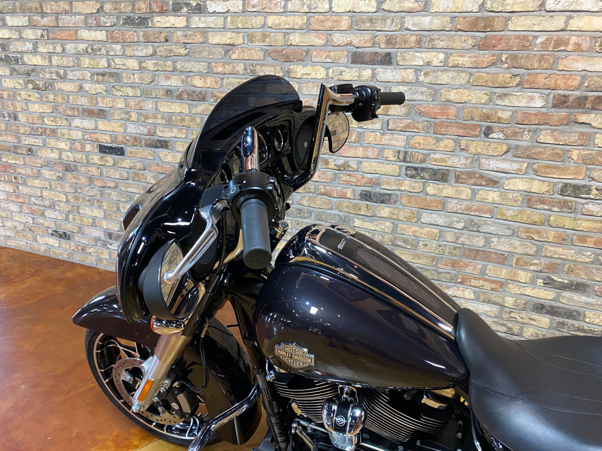 2021 Harley-Davidson Street Glide® Special in Big Bend, Wisconsin - Photo 25
