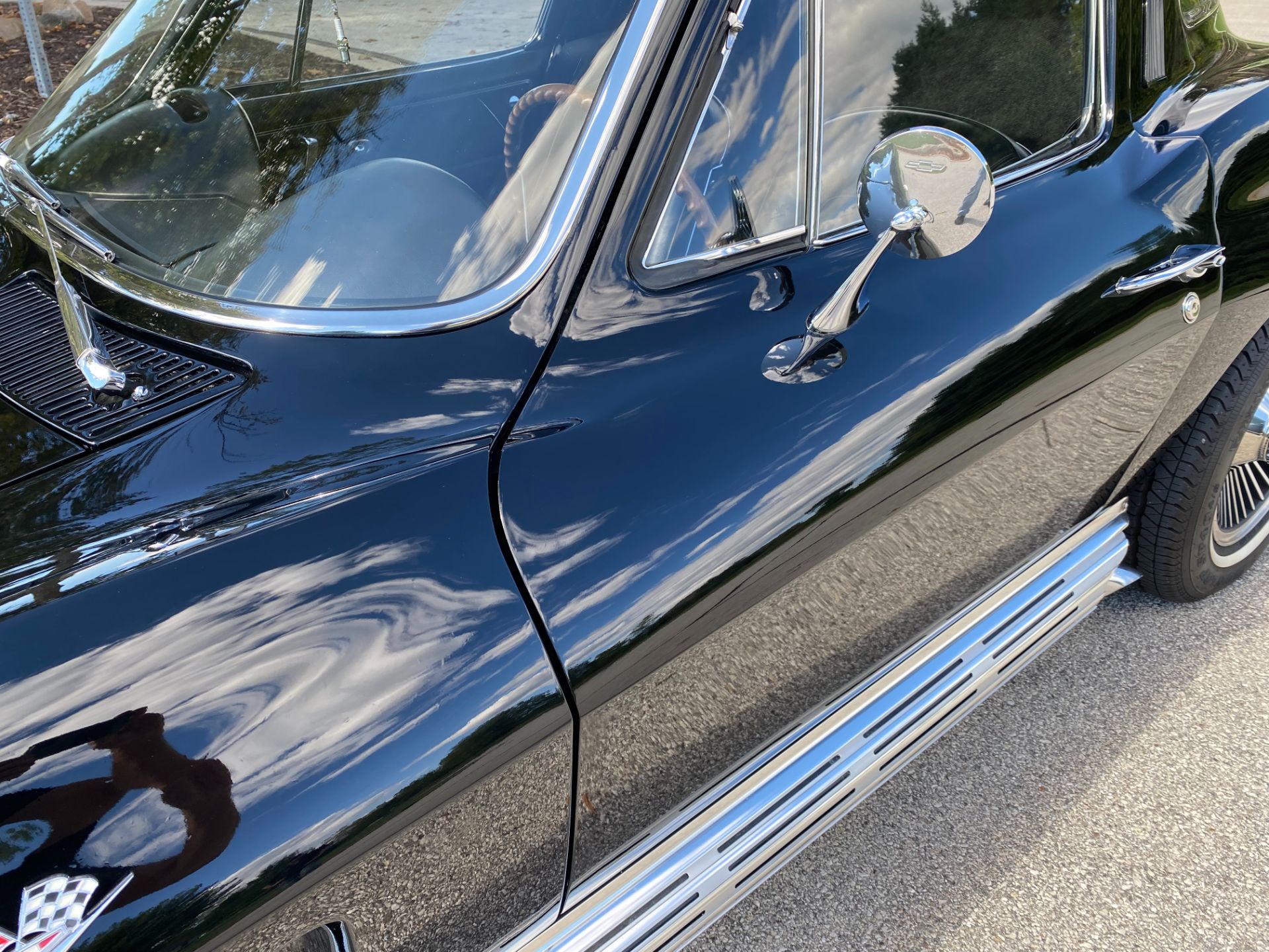 1965 Chevrolet Corvette in Big Bend, Wisconsin - Photo 25