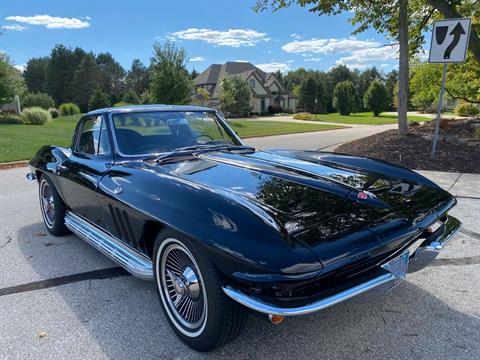 1965 Chevrolet Corvette in Big Bend, Wisconsin - Photo 38