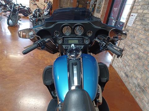 2011 Harley-Davidson Electra Glide® Ultra Limited in Big Bend, Wisconsin - Photo 19