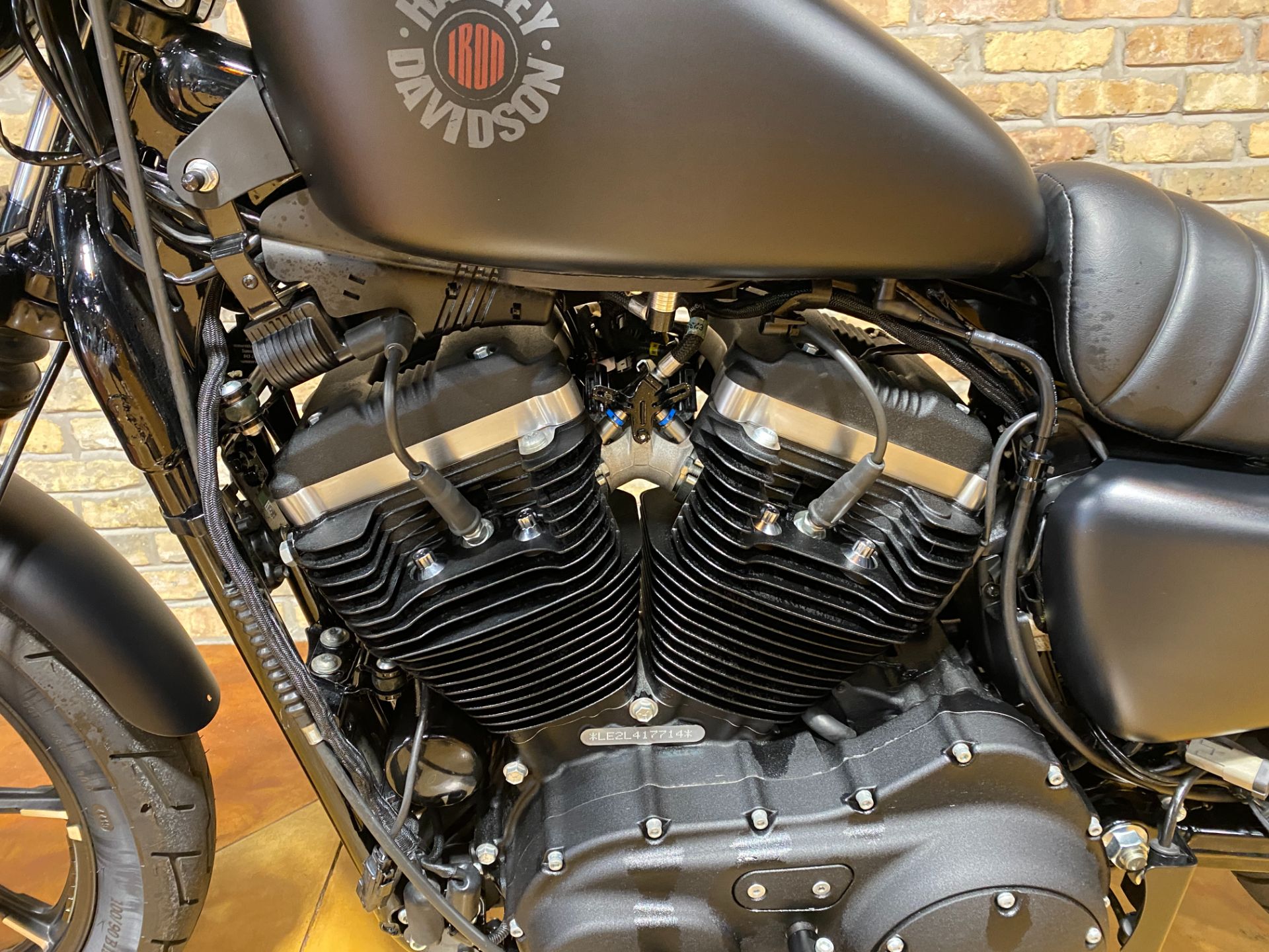 2020 Harley-Davidson Iron 883™ in Big Bend, Wisconsin - Photo 17