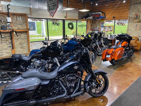 2009 Harley-Davidson Sportster® Iron 883™ in Big Bend, Wisconsin - Photo 38