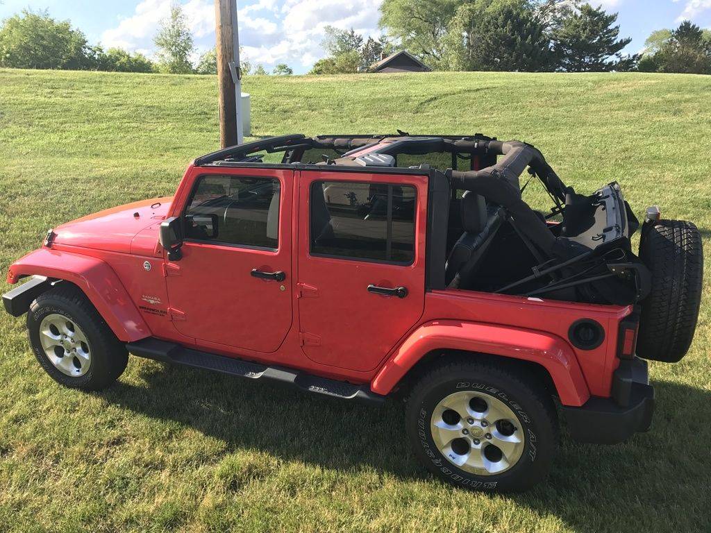 2013 Jeep Wrangler Unlimited Sahara in Big Bend, Wisconsin - Photo 2