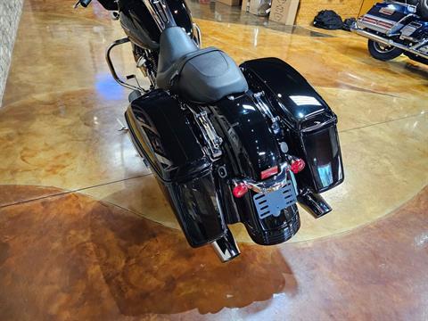 2021 Harley-Davidson Street Glide® in Big Bend, Wisconsin - Photo 13