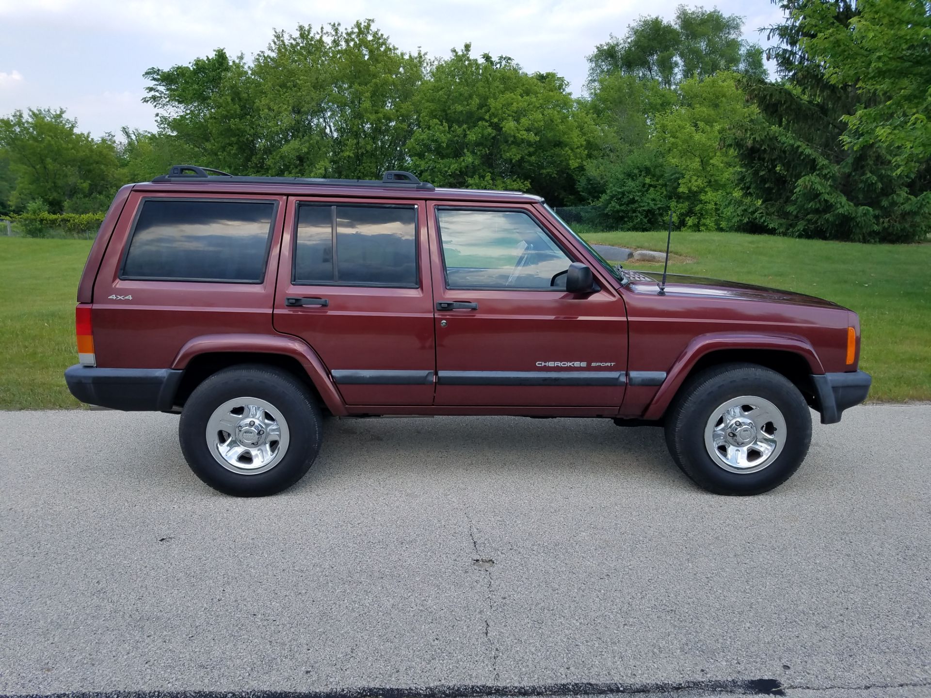 2001 Jeep® Cherokee Sport in Big Bend, Wisconsin - Photo 21