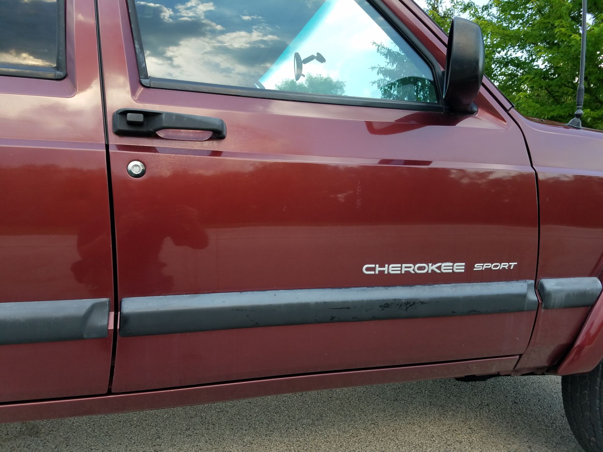2001 Jeep® Cherokee Sport in Big Bend, Wisconsin - Photo 26