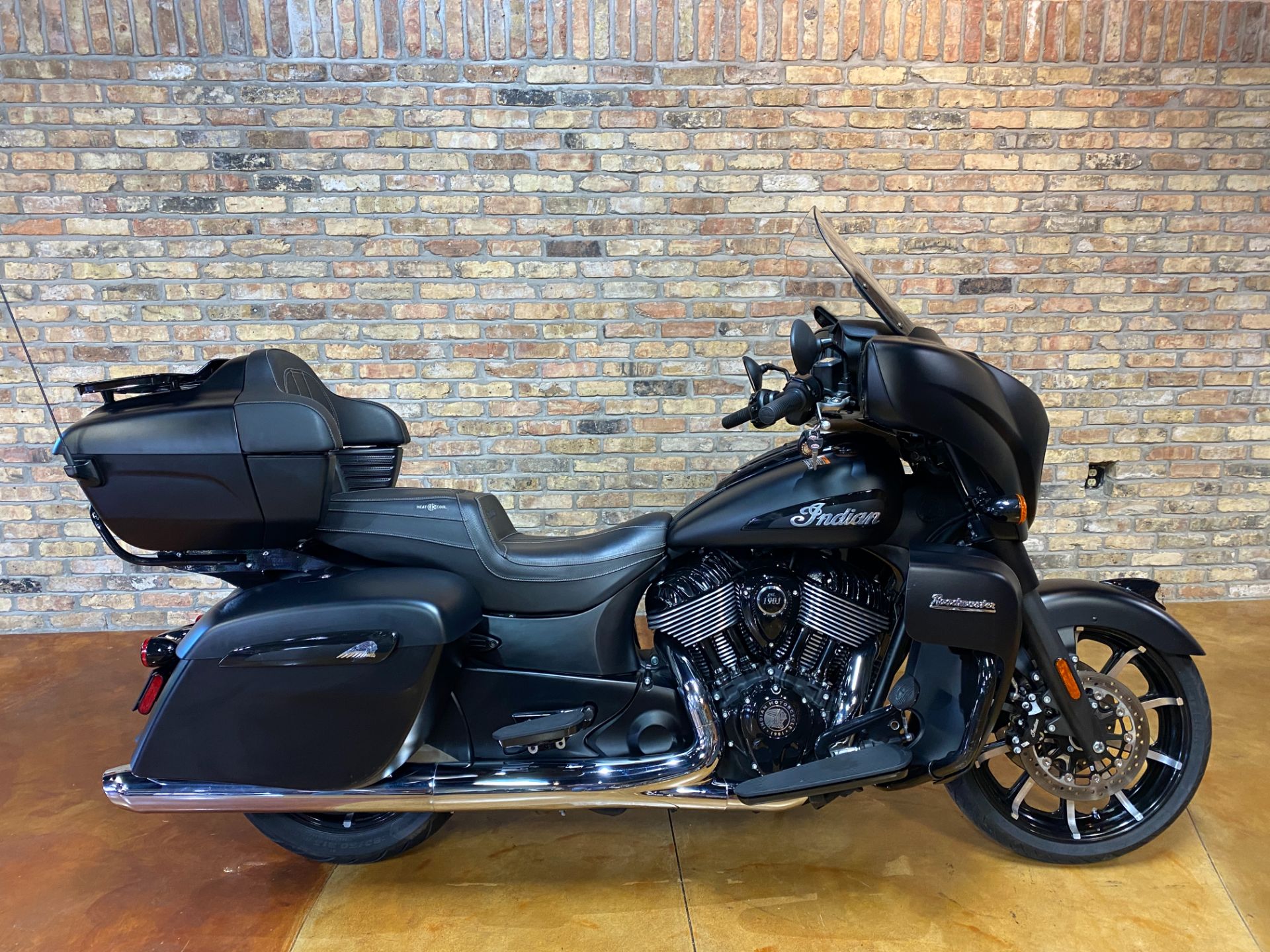 2022 Indian Motorcycle Roadmaster® Dark Horse® in Big Bend, Wisconsin - Photo 29