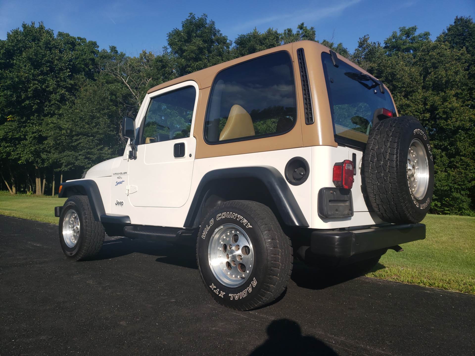Used 1997 Jeep Wrangler Sport 2dr 4WD SUV | Automobile in Big Bend WI |  4053N White