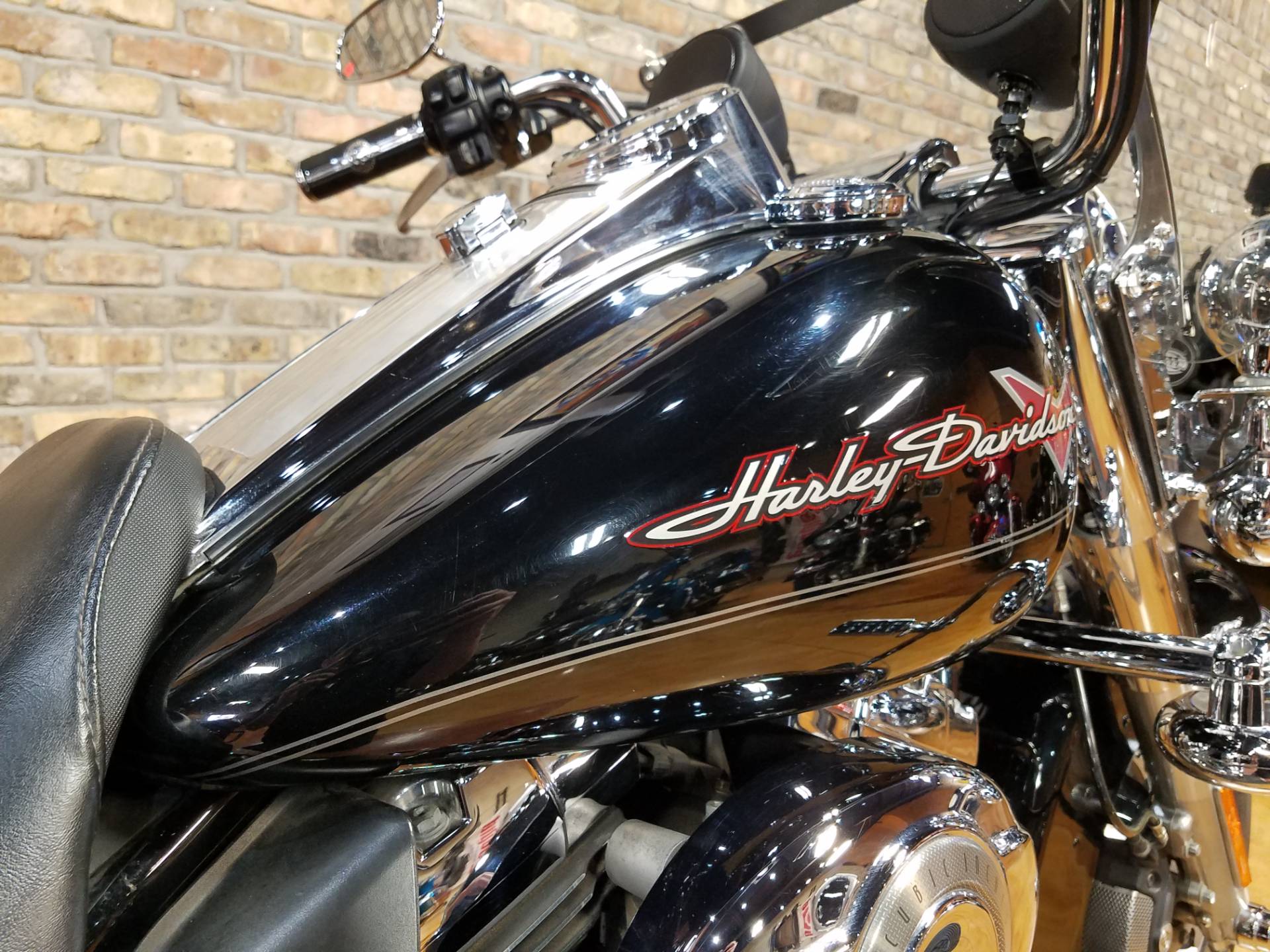 2009 Harley-Davidson Road King® in Big Bend, Wisconsin - Photo 13