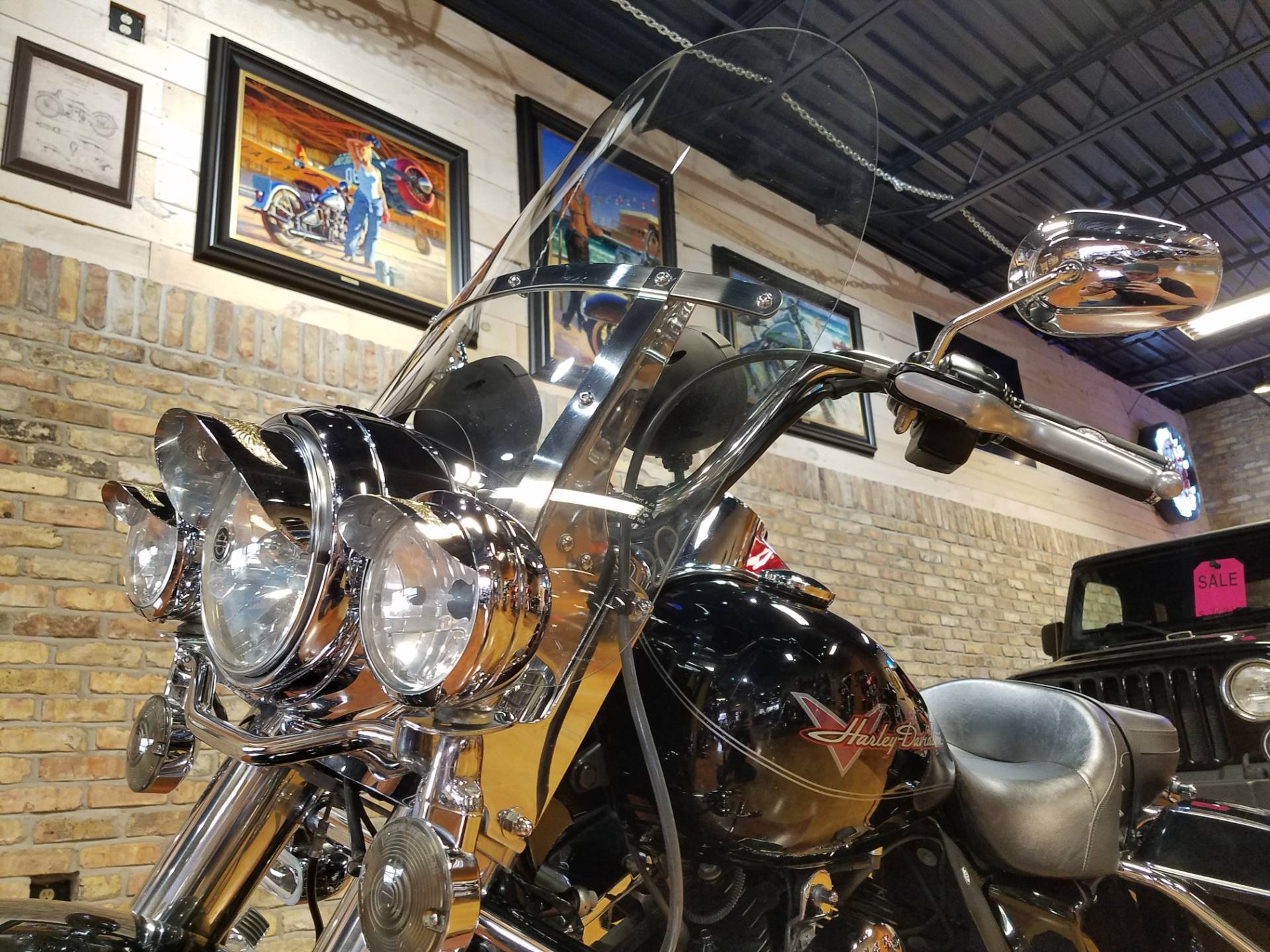 2009 Harley-Davidson Road King® in Big Bend, Wisconsin - Photo 34